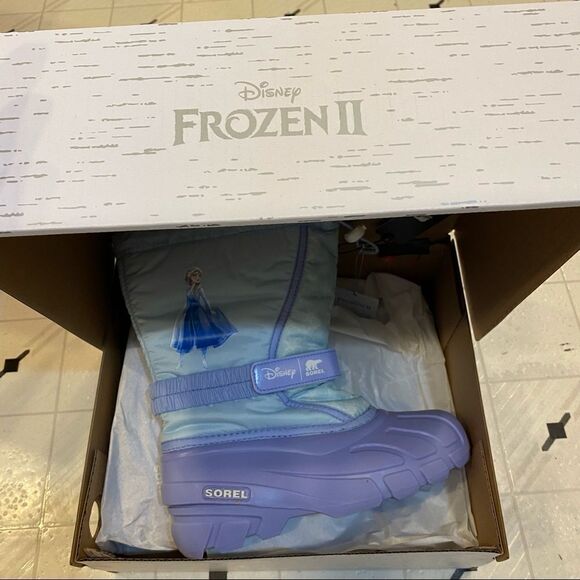 Disney x Sorel Little Girls Flurry Frozen 2 Winter Snow Boots- youth 6/woman’s-7 - Picture 6 of 6